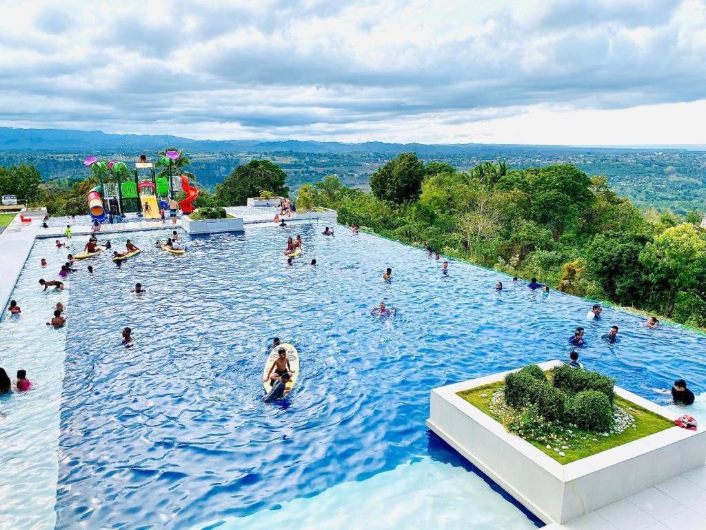 Ultra Winds Mountain Resort (Adults Only) Cagayan de Oro Eksteriør bilde